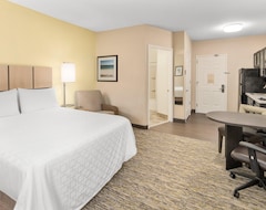 Candlewood Suites Destin-Sandestin Area, An Ihg Hotel (Destin, USA)