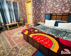 HOTEL MERLIN PALACE (Srinagar, Indija)