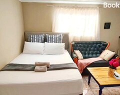Entire House / Apartment Zikora (Pretoria, South Africa)