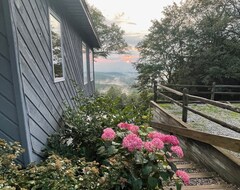 Casa/apartamento entero Peaceful Berkshires Year-round Retreat House - Mountain And Lake Sunsets (Canaan, EE. UU.)