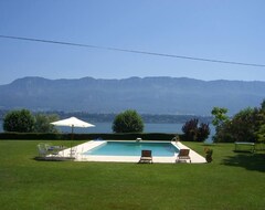 Toàn bộ căn nhà/căn hộ Beautiful Property On Lake Bourget / Beautiful Heritage Lake Property (Le Bourget-du-Lac, Pháp)