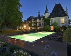 Toàn bộ căn nhà/căn hộ A Beautiful Country House With Private Swimming Pool- 10 Bedrooms (Petit-Bersac, Pháp)