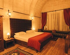 Alfina Cave Hotel (Ürgüp, Turkey)