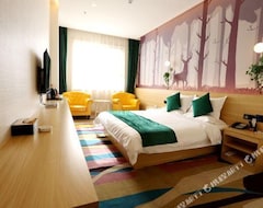 Hotelli Obsessed Forest Theme Hotel (Wenshui, Kiina)