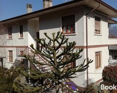 Khách sạn La Casa Dei Gelsomini (Brenzone sul Garda, Ý)