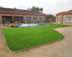 Khách sạn Pebble Rock Lodge (Bulawayo, Zimbabwe)