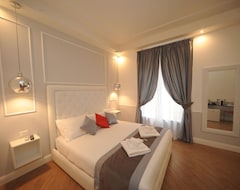 Hotelli My Suites Piazza Di Spagna (Rooma, Italia)
