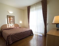 Hotel Villa Ricci & Benessere (Chianciano Terme, Italien)