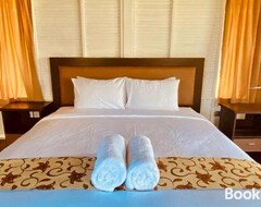 Hotel Balangan Surf Resort (Jimbaran, Indonesia)