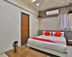 Khách sạn OYO 15981 Hotel Shiv Ganga (Ahmedabad, Ấn Độ)
