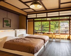 Ryokan Yukai Resort Premium Saiki Bekkan (Misasa, Japani)