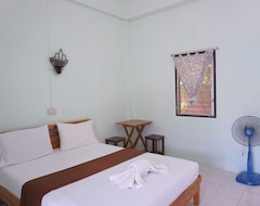 Otel Guesthouse Palmy Home (Ranong, Tayland)