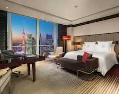 Hotelli Regent Shanghai Pudong - Complimentary first round minibar per stay - including a bottle of wine (Shanghai, Kiina)