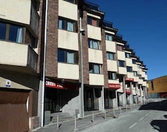 Khách sạn Apartaments Crest Pas (Pas de la Casa, Andorra)