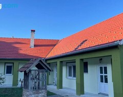Toàn bộ căn nhà/căn hộ Olive Holiday House Croatia (Valpovo, Croatia)