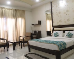 Shashinag Residency Hotel (Bijapur, India)