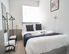 Koko talo/asunto Snug 1 Bedroom Apartment (Lanark, Iso-Britannia)