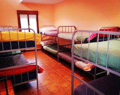 Toàn bộ căn nhà/căn hộ Beautiful group accommodation with pool and bodega in La Rioja (Salinillas de Bureba, Tây Ban Nha)