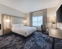 Hotel Fairfield Inn & Suites by Marriott Charlotte Belmont (Belmont, USA)
