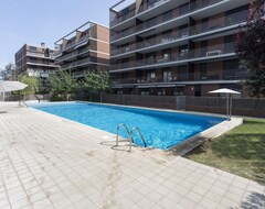 Koko talo/asunto Precioso Apartamento Con Terraza Y Piscina (Calafell, Espanja)