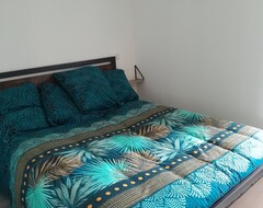 Cijela kuća/apartman Charmant Appartement Au Calme Avec 1 Chambre (Gilhoc-sur-Ormèze, Francuska)