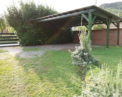 Toàn bộ căn nhà/căn hộ Our House ( ) Is Located In The Papuk Nature Park, Near The Lake. (Orahovica, Croatia)