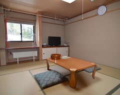 Hotelli Kokuminshukusha Tateyamaso (Tonami, Japani)