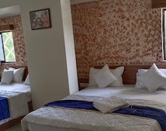 Hotel Royal gold (Himatnagar, India)