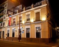 Hotelli Noches En Triana (Sevilla, Espanja)