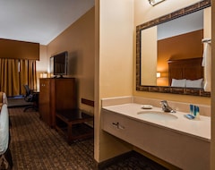 Hotelli Best Western Plus Midwest Inn & Suites Salina EX Baymont Inn & Suites Salina (Salina, Amerikan Yhdysvallat)