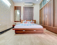 Hotelli Oyo 23920 Hotel Mahadev Villa (Jaipur, Intia)