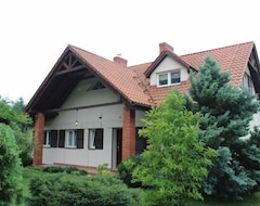 Toàn bộ căn nhà/căn hộ Vacation Home LatkÓw In Magnuszew - 12 Persons, 6 Bedrooms (Garwolin, Ba Lan)