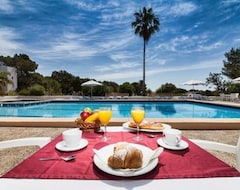 Bungalows Es Pins - Emar Hotels (Playa Migjorn, España)