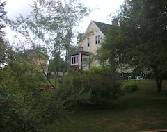 Toàn bộ căn nhà/căn hộ Quiet Cottage With Views, Sauna And Woodburning Stove (Ruda, Thụy Điển)