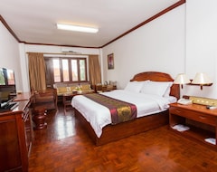 Hotel Mekong (Vientiane, Laos)