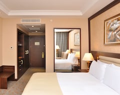 Khách sạn Hotel Wellborn Luxury (Izmit, Thổ Nhĩ Kỳ)