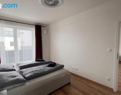 Casa/apartamento entero 2 Room Apartment, Balcony, 301 (Senec, Eslovaquia)