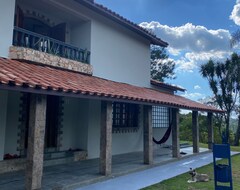 Cijela kuća/apartman Country House 25min From Sp, Full Of Nature And Leisure For Your Family! (Santana de Parnaíba, Brazil)