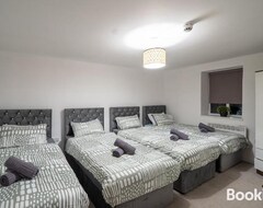 Tüm Ev/Apart Daire Cozy 2-bedroom Ground-floor Apt Near Kirkstall Shopping Centre (Leeds, Birleşik Krallık)