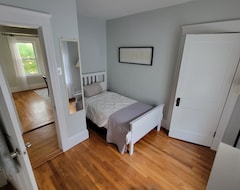 Khách sạn Hidden & Affordable Gem In Boston (hyde Park Neighborhood) (Boston, Hoa Kỳ)