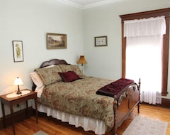 Hotelli The Decker House Bed & Breakfast (Mason City, Amerikan Yhdysvallat)