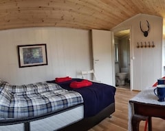 Hotelli Ravencliff Lodge (Dalabyggð, Islanti)