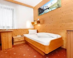 Khách sạn Hotel Silvretta (St. Gallenkirch - Gortipohl, Áo)