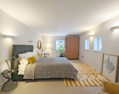 Tüm Ev/Apart Daire Sophies House , Havant - Stylish And Modern, Comfortable For All The Family (Havant, Birleşik Krallık)