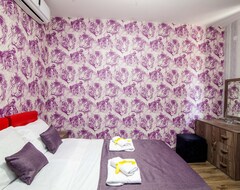 Hotel Ellegance (Tiflis, Georgien)