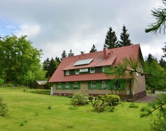 Toàn bộ căn nhà/căn hộ Modern Apartment In Tabarz/thÜringer Wald With Garden (Emsetal, Đức)