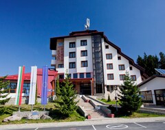 Khách sạn Rozhena Hotel (Melnik, Bun-ga-ri)