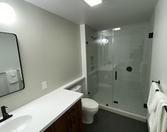 Casa/apartamento entero 1 Br Suite W/ Full Amenities, Close To Dining And Nightlife (Danville, EE. UU.)