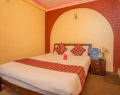 Hotelli Travelers Holiday Inn (Kathmandu, Nepal)
