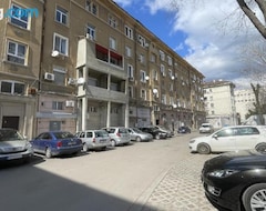 Toàn bộ căn nhà/căn hộ Relax Apartamenti - Gr.dimitrovgrad (Dimitrovgrad, Bun-ga-ri)